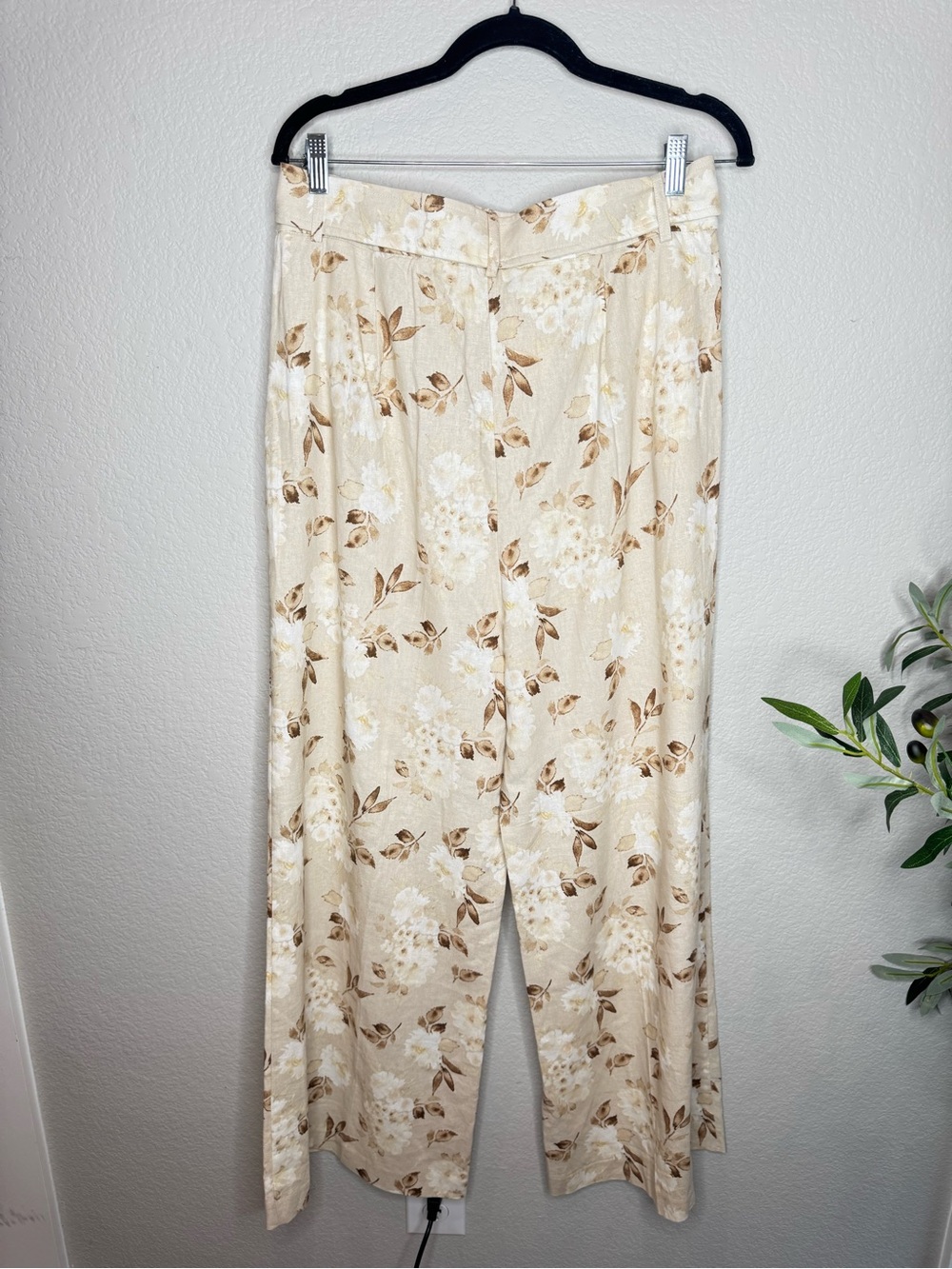 House of Harlow 1960 Floral Linen Blend Two Piece Set Size 10 Resort Coastal - Picture 11 of 12